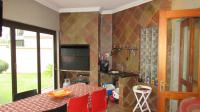Entertainment - 48 square meters of property in Van Riebeeckpark