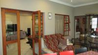 Entertainment - 48 square meters of property in Van Riebeeckpark