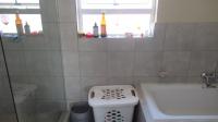 Main Bathroom - 8 square meters of property in Salfin
