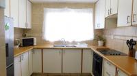 Kitchen - 7 square meters of property in Amanzimtoti 