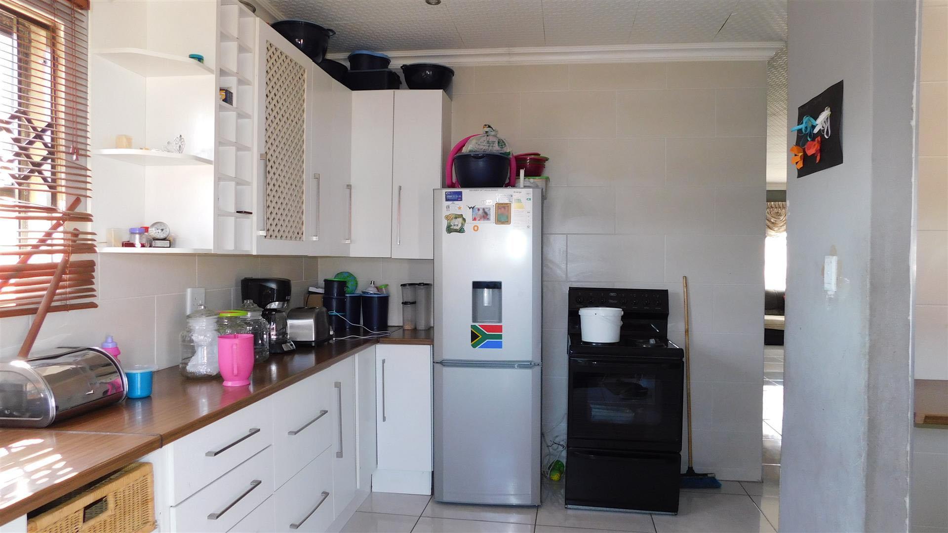 Kitchen - 21 square meters of property in Culturapark