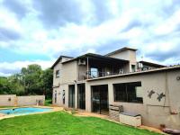  of property in Mooinooi