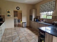  of property in Mooinooi
