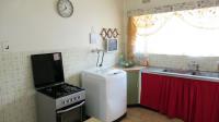 Kitchen - 32 square meters of property in Esther Park