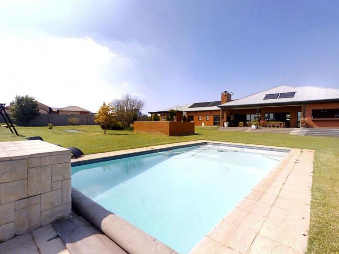 5 Bedroom House for Sale For Sale in Kempton Park MR552370