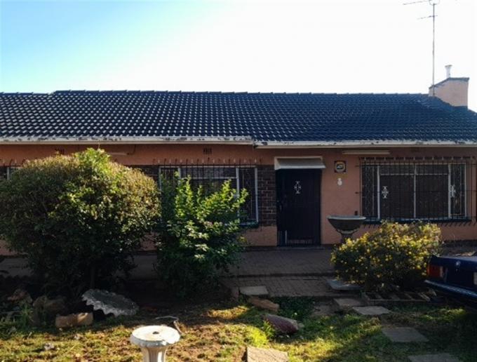 Standard Bank SIE Sale In Execution House for Sale in Tulisa Park - MR552591