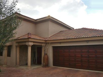 4 Bedroom House for Sale For Sale in Kempton Park - Private Sale - MR55333