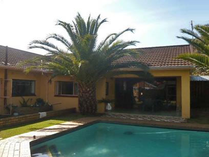 4 Bedroom House for Sale For Sale in Benoni - Private Sale - MR55361