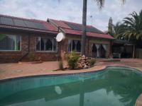  of property in Die Heuwel