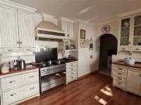  of property in Parys