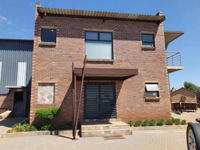 Sunderland Ridge Houses For Sale in Sunderland Ridge - MyRoof.co.za