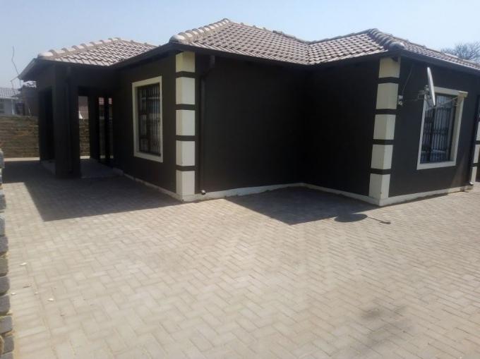 2 Bedroom House for Sale For Sale in Vanderbijlpark - MR555029