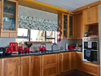  of property in Freeland Park