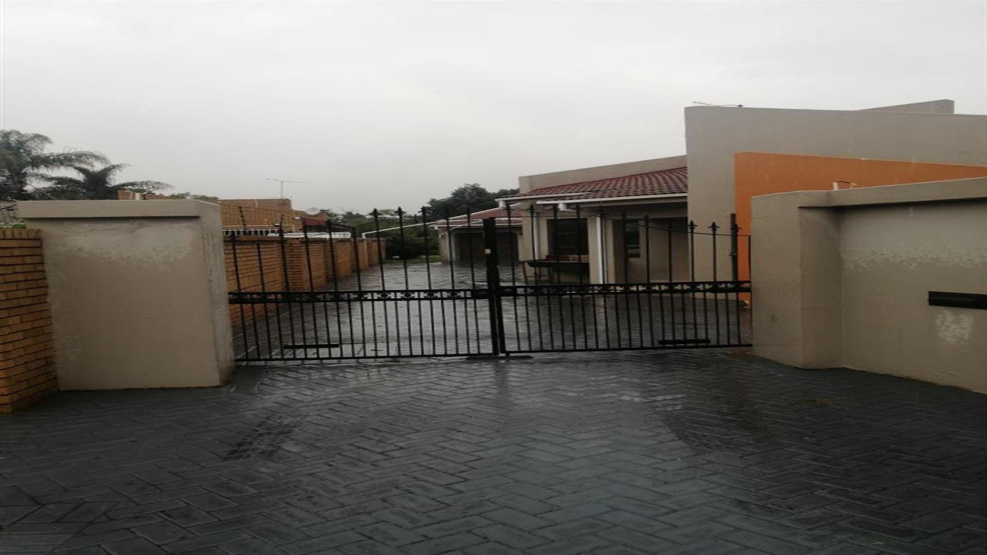 Front View of property in Carletonville