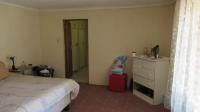 Main Bedroom - 40 square meters of property in Lenasia South