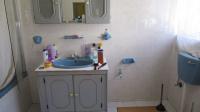Main Bathroom - 11 square meters of property in Lenasia South