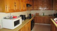 Kitchen - 14 square meters of property in Lenasia South