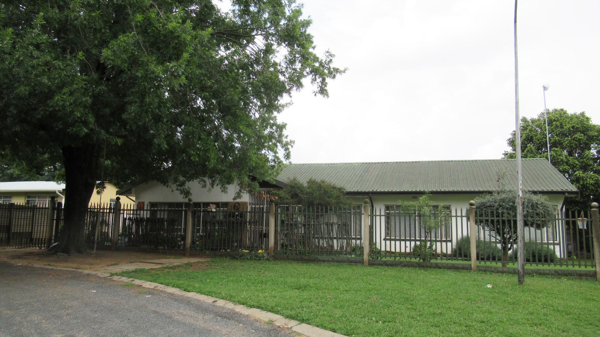 Front View of property in Sasolburg