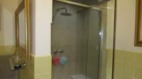 Bathroom 1 - 7 square meters of property in Blairgowrie