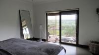 Main Bedroom - 38 square meters of property in Simbithi Eco Estate