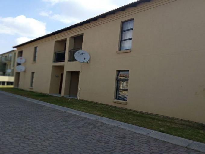 2 Bedroom Apartment for Sale For Sale in Brakpan - MR555760