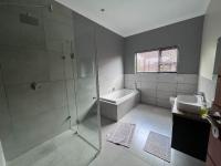 Bathroom 1 - 8 square meters of property in Kathu