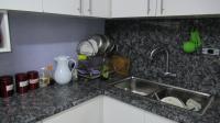 Kitchen - 18 square meters of property in Lenasia