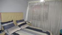 Bed Room 1 - 24 square meters of property in Lenasia