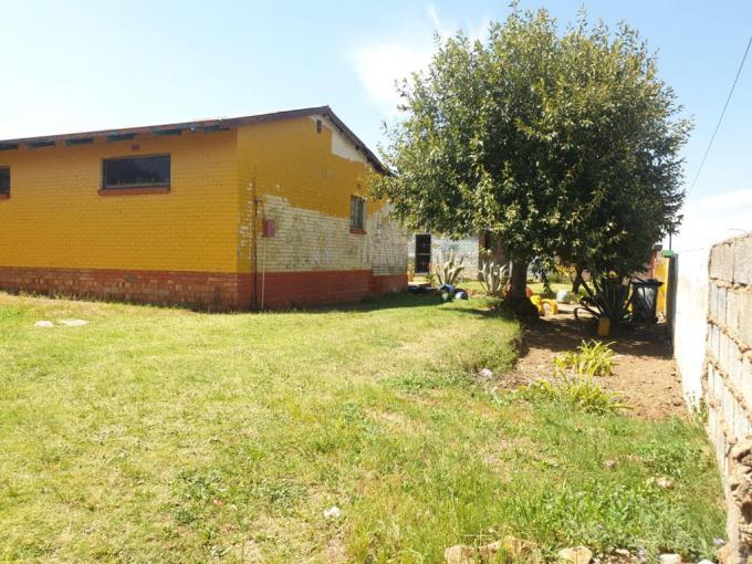 Property For Sale in Meadowlands MyRoof.co.za