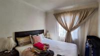 Bed Room 2 - 8 square meters of property in Albemarle