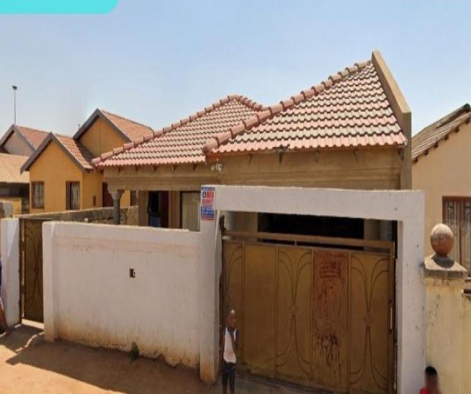 3 Bedroom House for Sale For Sale in Katlehong MR556394