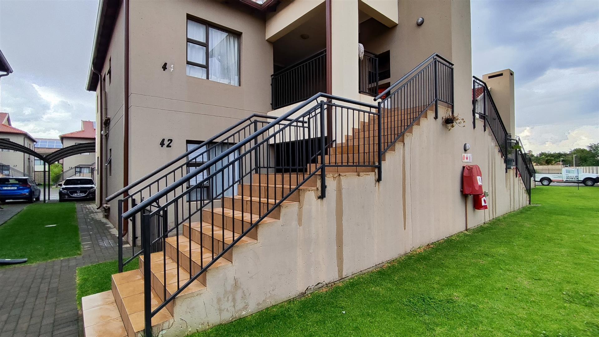 Front View of property in Brentwood Park