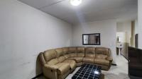 Lounges - 21 square meters of property in Brentwood Park