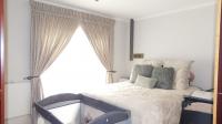 Main Bedroom - 20 square meters of property in The Reeds