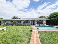 5 Bedroom 2 Bathroom House for Sale for sale in St Micheals on Sea