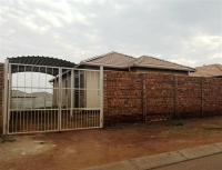 Front View of property in Watervalspruit
