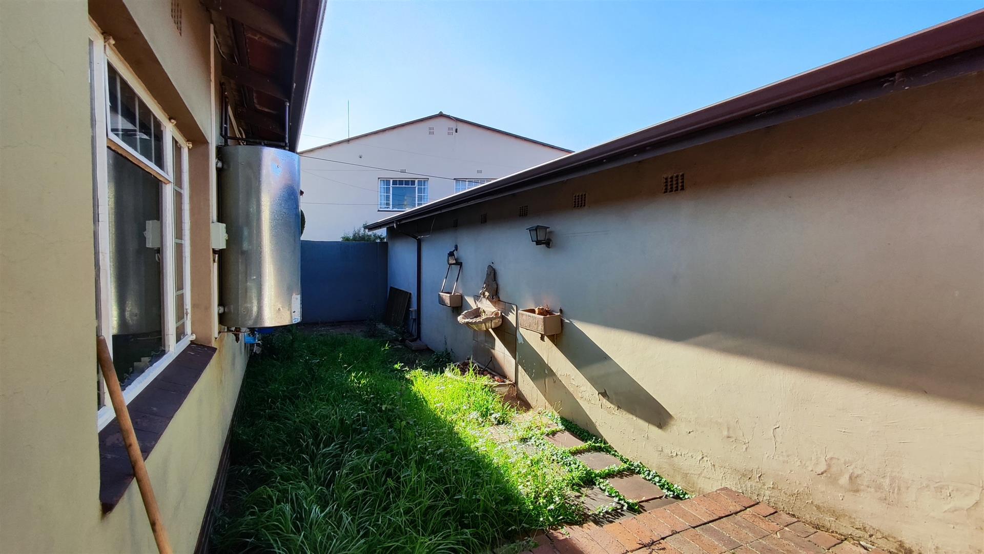 Backyard of property in Klippoortjie AH