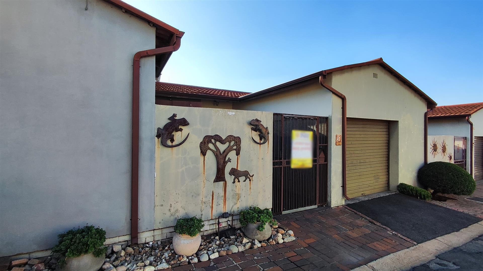 Front View of property in Klippoortjie AH