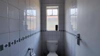 Bathroom 1 - 9 square meters of property in Klippoortjie AH