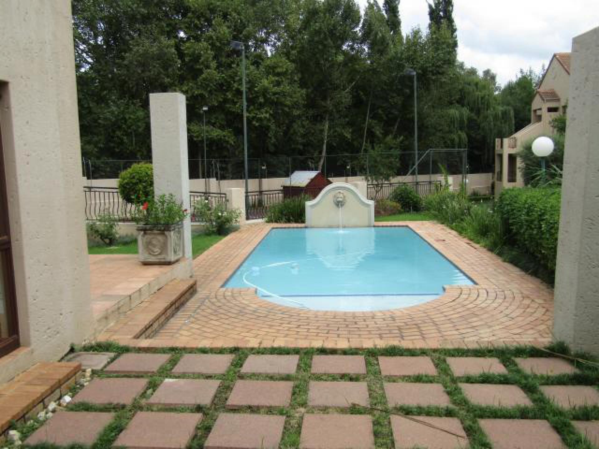 Entertainment of property in Paulshof