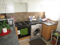 Kitchen - 8 square meters of property in Paulshof
