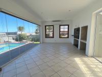  of property in Bloubergstrand