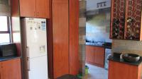 Kitchen - 11 square meters of property in Noordheuwel