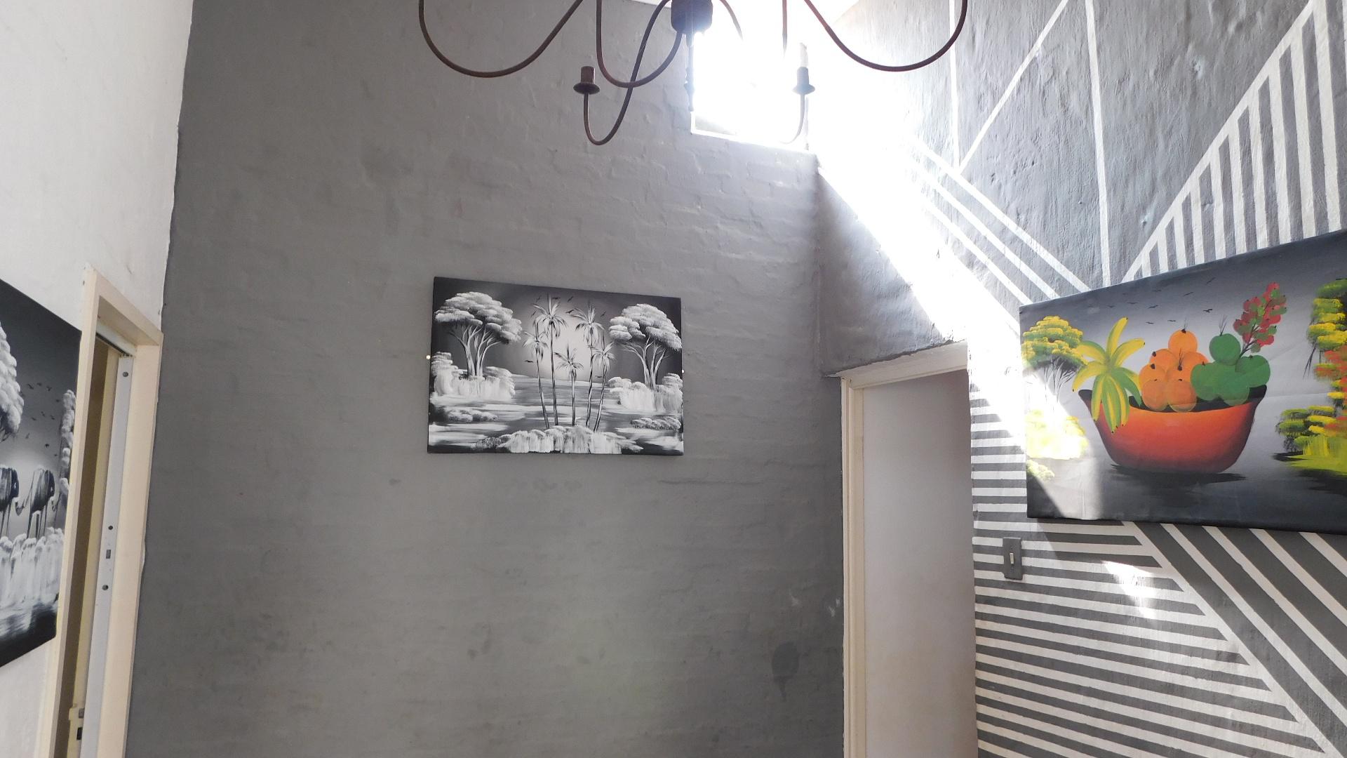 Spaces - 20 square meters of property in Cato Manor 