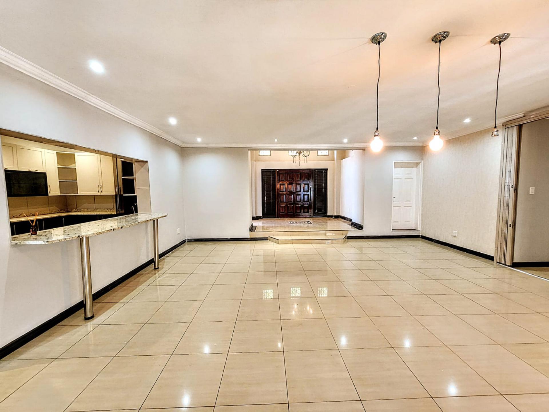 3 Bedroom House for Sale For Sale in Montana Park MR557310