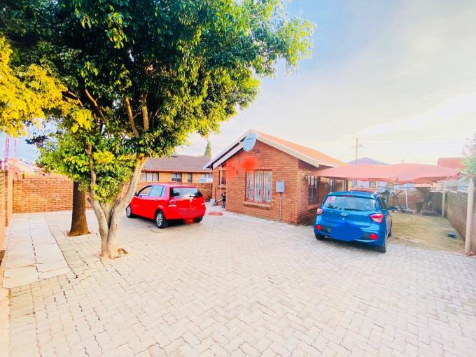 3 Bedroom House for Sale For Sale in Soshanguve - MR557507