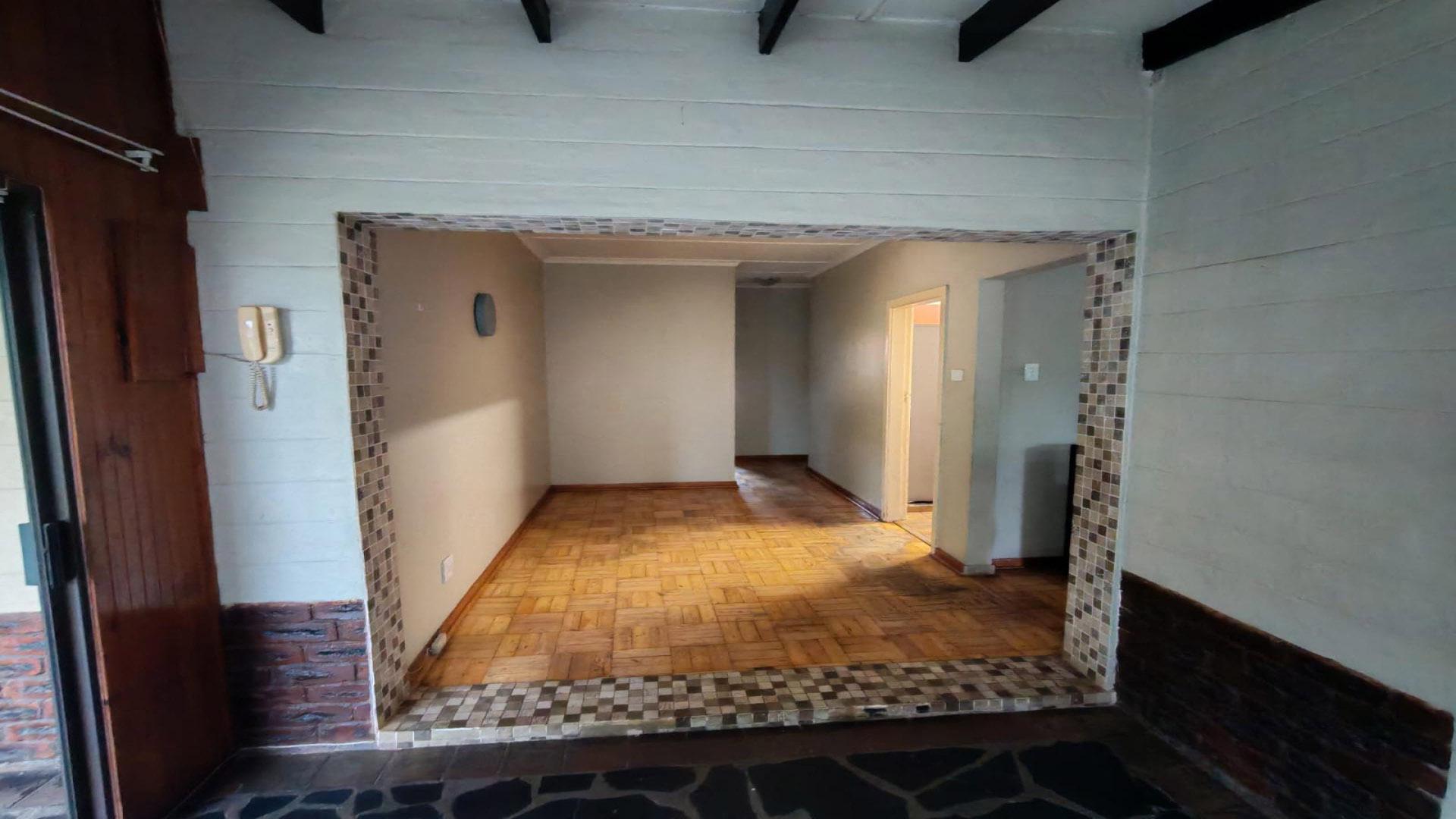 Dining Room of property in Pinetown 