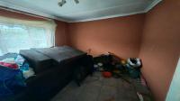Bed Room 5+ of property in Pinetown 