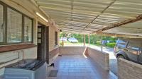 Patio - 52 square meters of property in Pinetown 