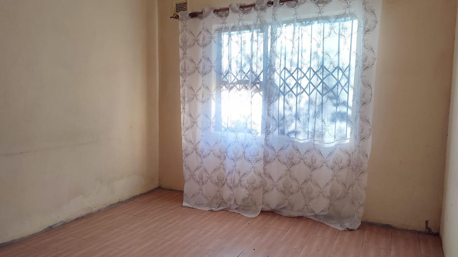 Bed Room 3 of property in Umlazi